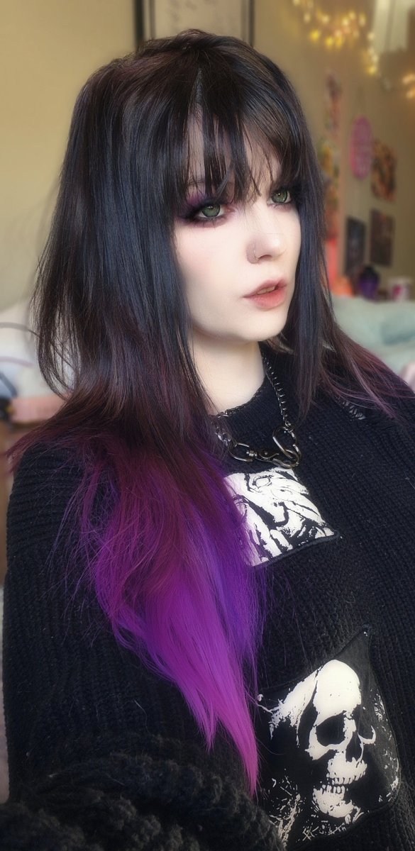 hannahvtuber's tweet photo. Irl Captain jumpscare ⛓️ https://t.co/2r1pw8V3lA