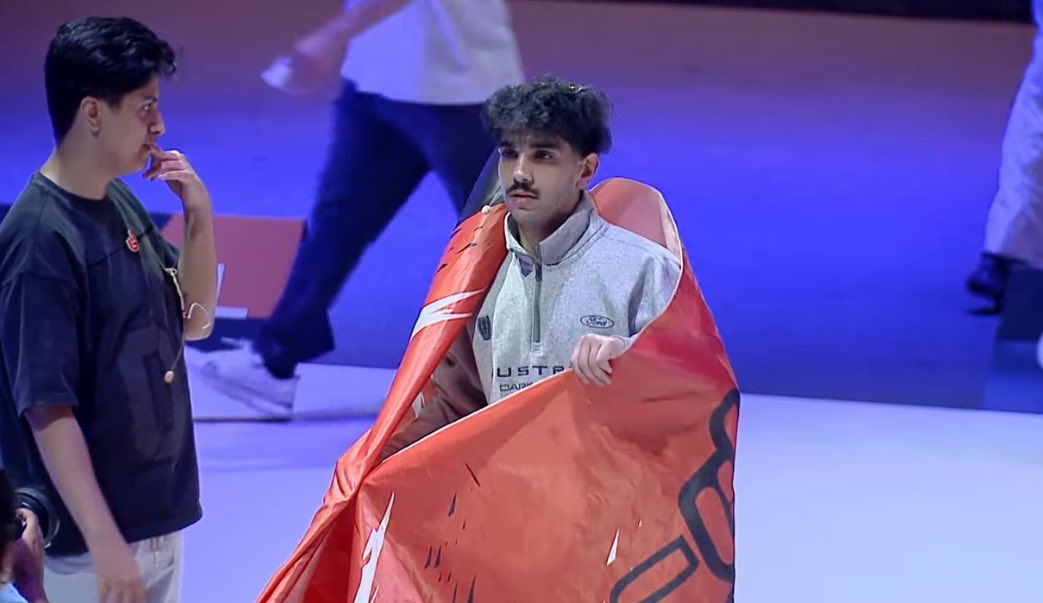 1Reforho's tweet photo. اليوم شفت شخصية مصعب الثانيه بعيدا عن السيتب والله طلع معرق ويلعب بدم ماشاءالله تاريخي👏🏻🧡 https://t.co/w1MIYc55xf