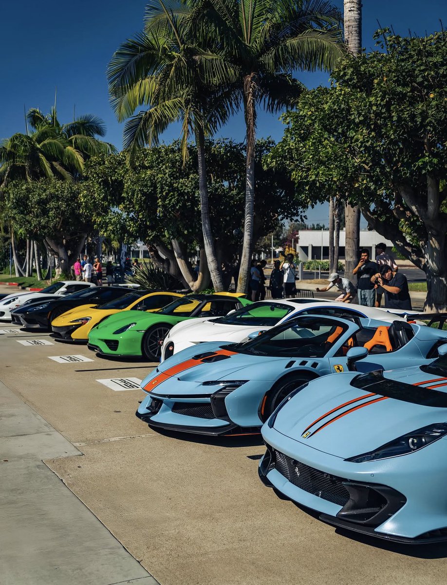 Lux_Cars_X's tweet photo. https://t.co/zgqzm9blMQ
