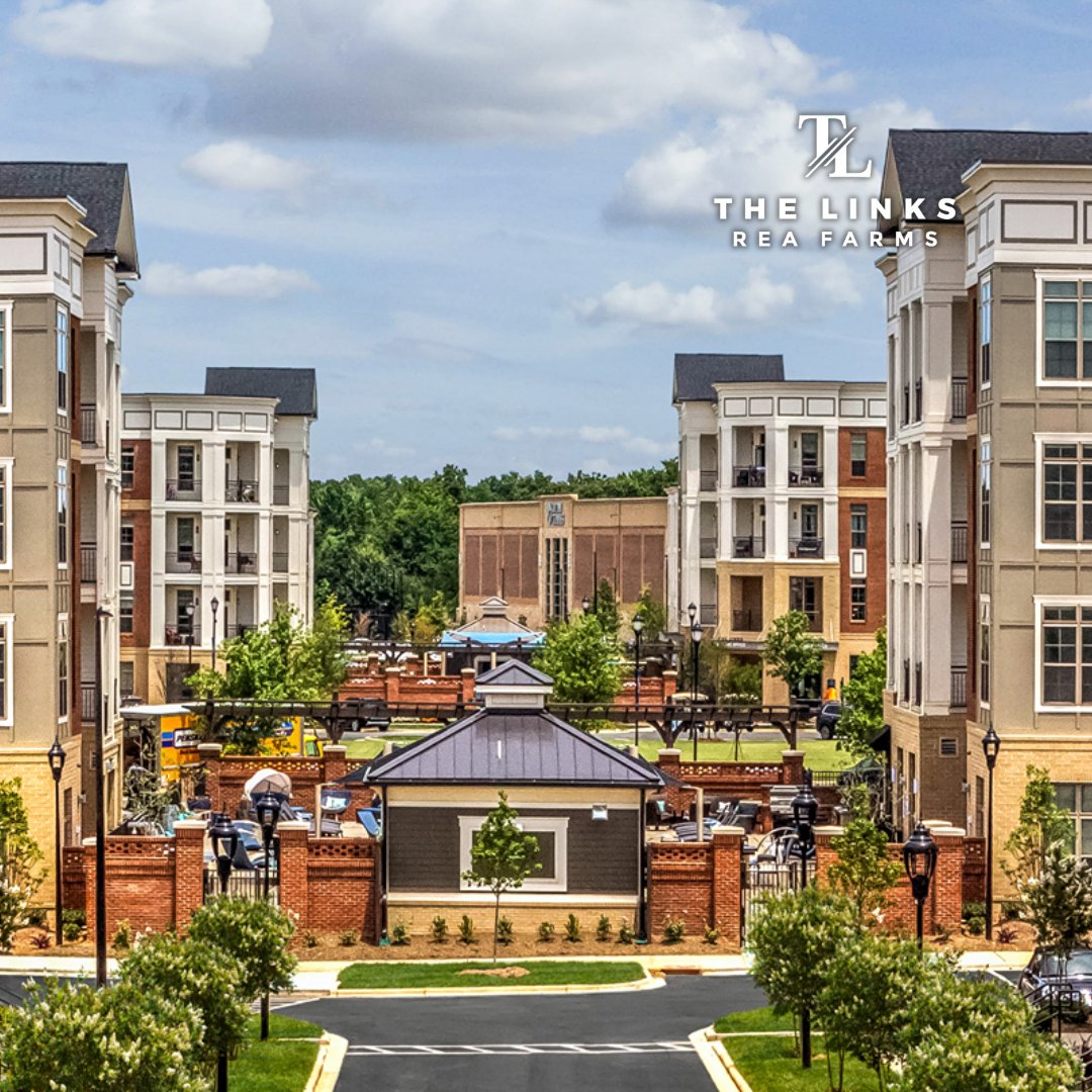 LinksReaFarms's tweet photo. 🏙️Residents at The Links Rea Farms love how perfectly located we are within South Charlotte. Come see why! #SPGCommunity #thelinksreafarms https://t.co/Pd2Xc9wlZz https://t.co/7o2zhViXOg