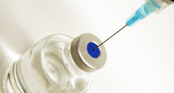 scmedicaid's tweet photo. August is National Immunization Awareness Month! This month is a great reminder to make sure you and your family are up to date on recommended vaccinations. Talk with your healthcare provider about which vaccines may be right for you. More from @CDCgov: https://t.co/1LfphEFDCo. https://t.co/HUZwLgGc2A