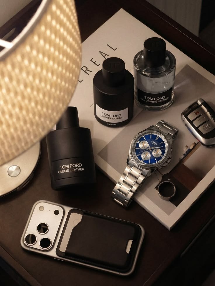 QuietLuxuryHQ's tweet photo. This is what a modern man wants in his life https://t.co/cGHStFhn44