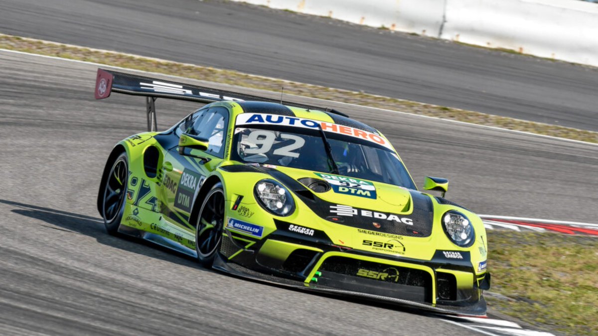 Jeff69cpl's tweet photo. 5 years ago today – #Porsche made their #DTM debut at Nürburgring! 🥳5️⃣
#SSRperformance 🇩🇪 entered a #911GT3R with 3x #PorscheSuperCup champion and #GTmasters champion #MichaelAmmermüller 🇩🇪
They retired from both races 😅 but Porsche have won 5 titles and 17 races since then😎 https://t.co/hHAwlvyyuJ