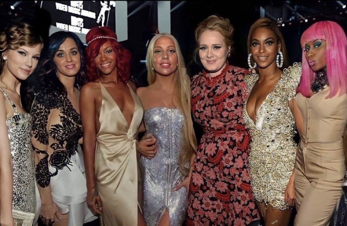 notpopbase's tweet photo. i love how they all kinda looked chopped😭 https://t.co/CKAmmYZocZ