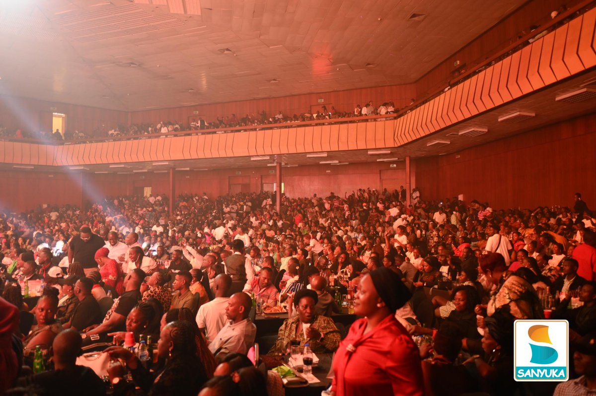 sanyukatv's tweet photo. A full house at Serena Hotel as fans turn up in numbers for Irene Namatovu’s #StrongWomanConcert.
#SanyukaUpdates https://t.co/i69AgDop26