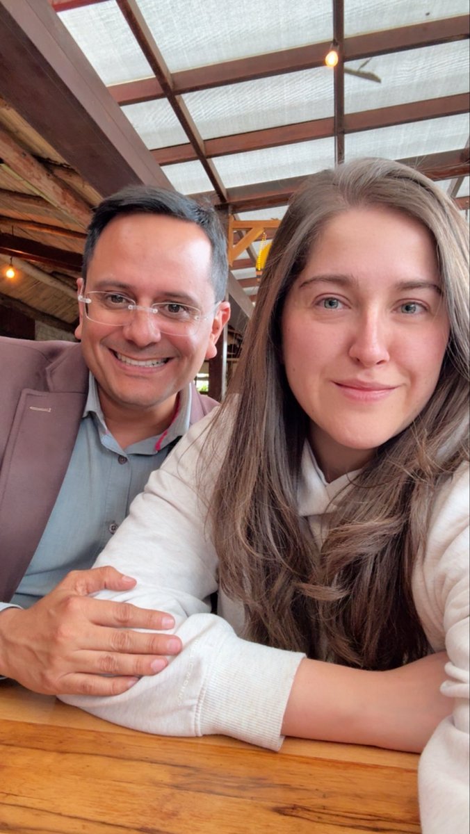 Lupeins's tweet photo. Quiero felicitar a mi colega y amigo @dmarcordoba por su designación como director del Centro de Memoria Histórica. Es un orgullo haber hecho escuela a su lado estos últimos años. Sin duda, será el mejor custodio de la memoria histórica colombiana y preservará la verdad.

No existe nadie con mejores credenciales y calidades morales para asumir el cargo. ¡Qué buena elección hizo el presidente @ABDELAESPRIELLA!