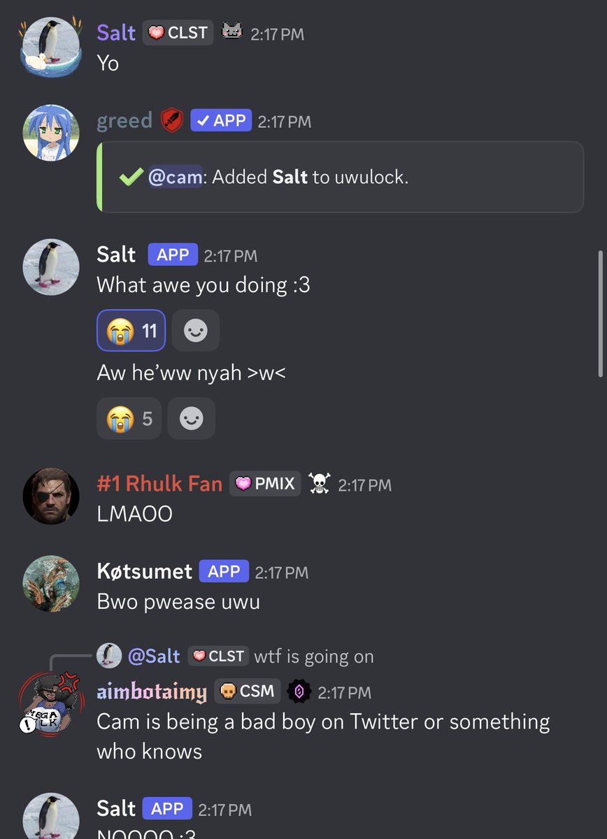 yeaitstrill's tweet photo. added a bot to my cord that “uwufys”  niggas and it was fucking killing me😭😭😭😭😭 https://t.co/JKUxR0ljOL