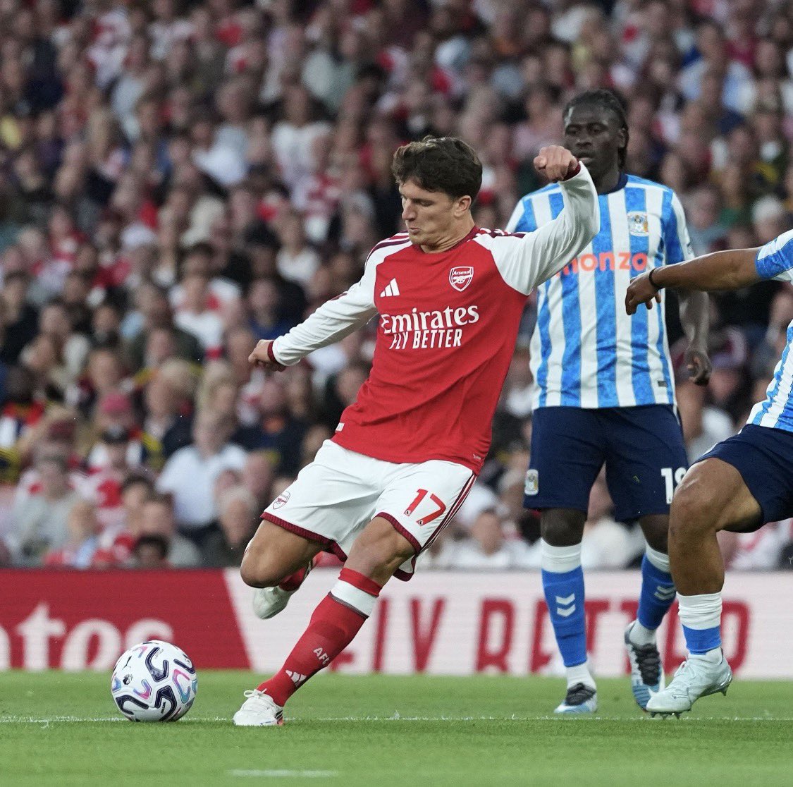 ChristoTzolishq's tweet photo. Let’s go for it Arsenal ⚪️🔴 https://t.co/g7N3CDu4TJ