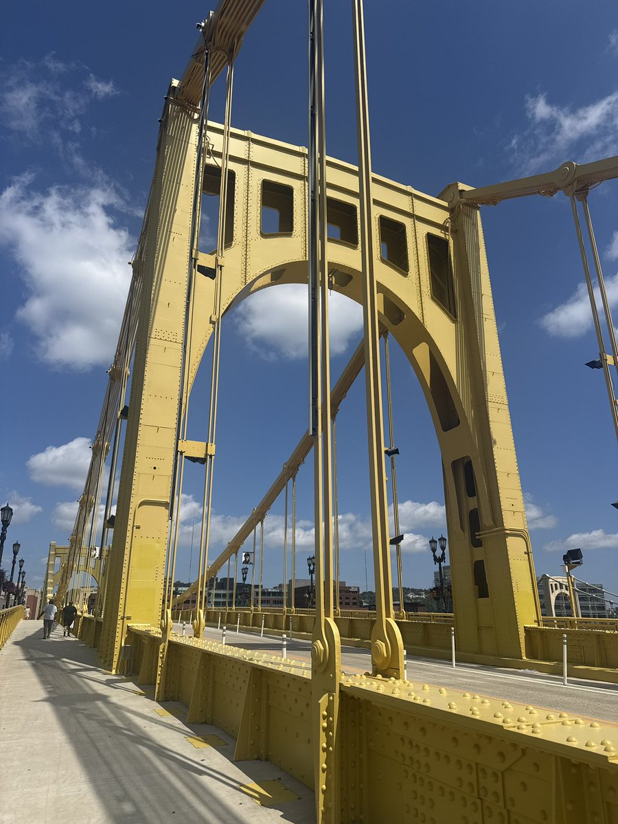 sneakerboxClyde's tweet photo. Pittsburgh Steelin’ from local Pirates. https://t.co/AEZR1MDMNX