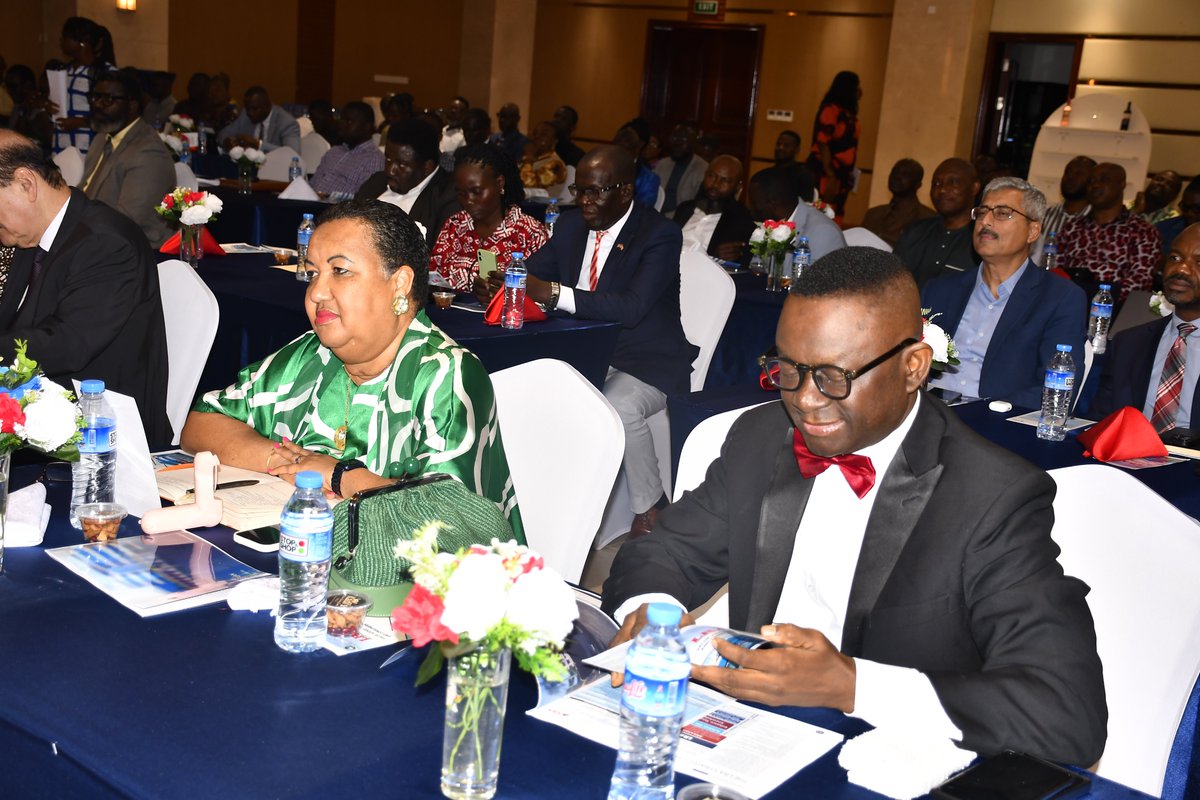 liberia_revenue's tweet photo. 📸 A Moment in Focus 

Highlights: Official Launch- LRA  Corporate Strategic 2025-2029 
#LRACorporateStrategicPlan #MovingToBillions #LRA #DomesticResourceMobilization https://t.co/sWJEONbSZs