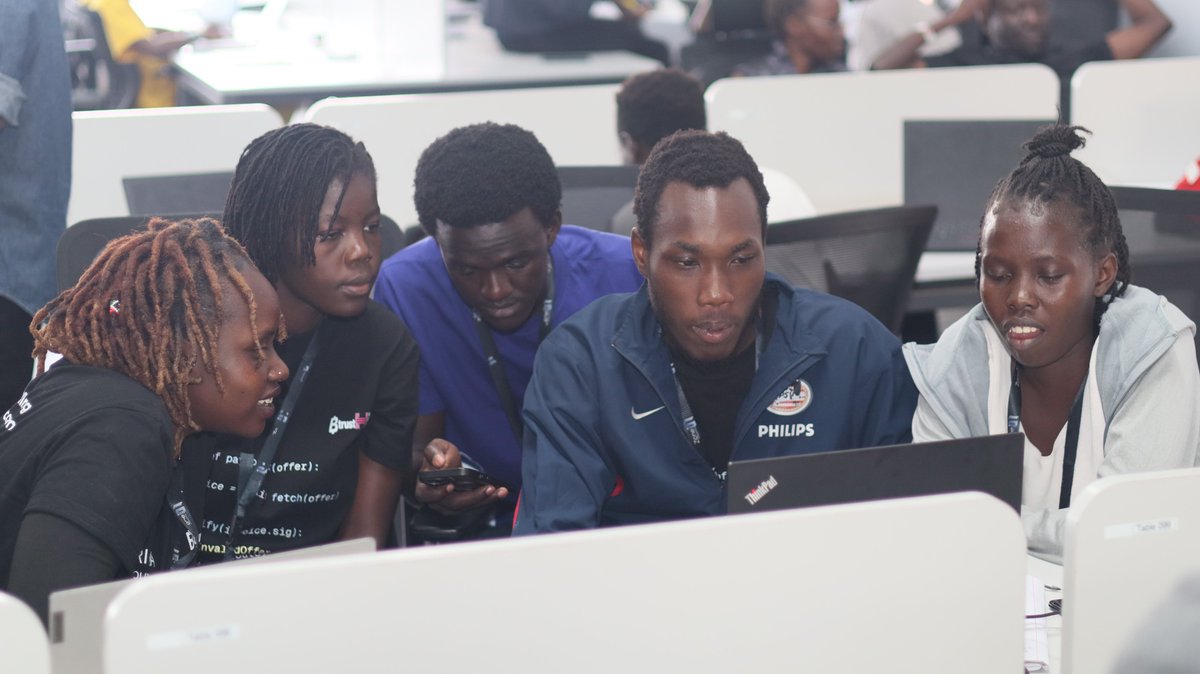 yaya_ai_kisumu's tweet photo. Build From Here 📍@LakeHub

always a good moment brainstorming ideas....disagreeing to agree😂😂

so many tracks to choose from:

1. Water Quality and Intelligence System
2.  Fish Traceability
3. Climate Risk Intelligence Platform etc...
#GreenTechHackathon @Zone01KKisumu https://t.co/te3Onx1GgT