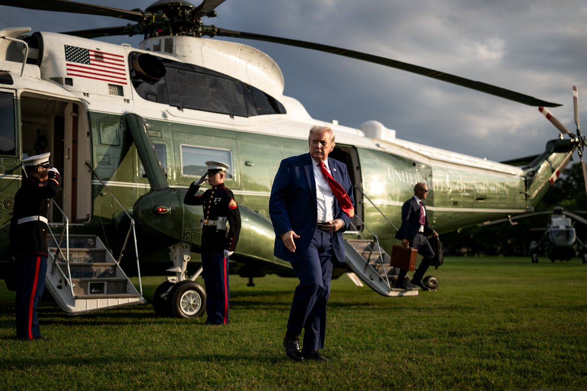 RapidResponse47's tweet photo. Have a GREAT weekend, Patriots! 🇺🇸 https://t.co/GrQL8CboOB