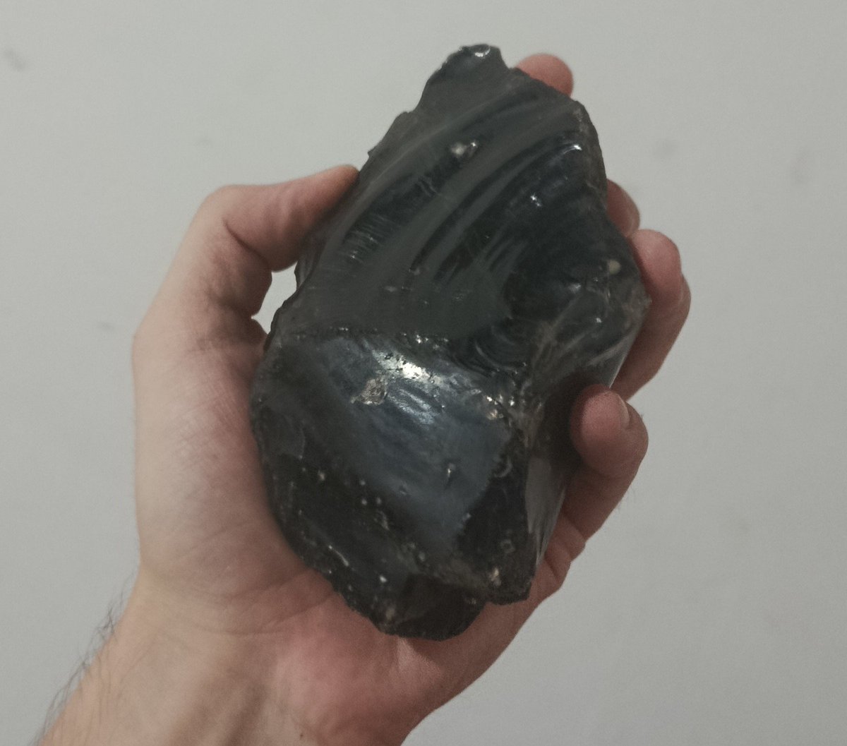 RavlarRR's tweet photo. @unterrariano Yo tengo una piedrota de obsidiana

Aver una piedra tuya c:: https://t.co/vJXJtyZbIU