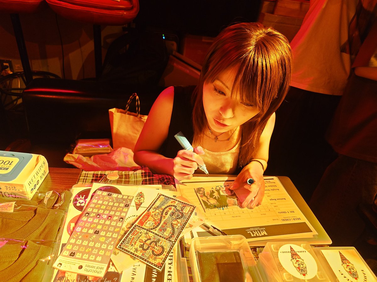 19810621's tweet photo. MiKL presents “HAPPY☆iCE CREAM☆" vol.2〜Too HOT, To Melt, GIRLS〜
■2026年8月21日(金)
■渋谷Club Malcolm
MiKL’s SUMMER’26 LIVE LOAD
完走おめでとう👏 お疲れさまです〜♪
#MiKL #MiKLband #HAPPYiCECREAM #MiKLwithnicotineheads #TheYeahs #MAXN #MONICA #渋谷ClubMalcolm #渋谷 https://t.co/4ghOorwi4b