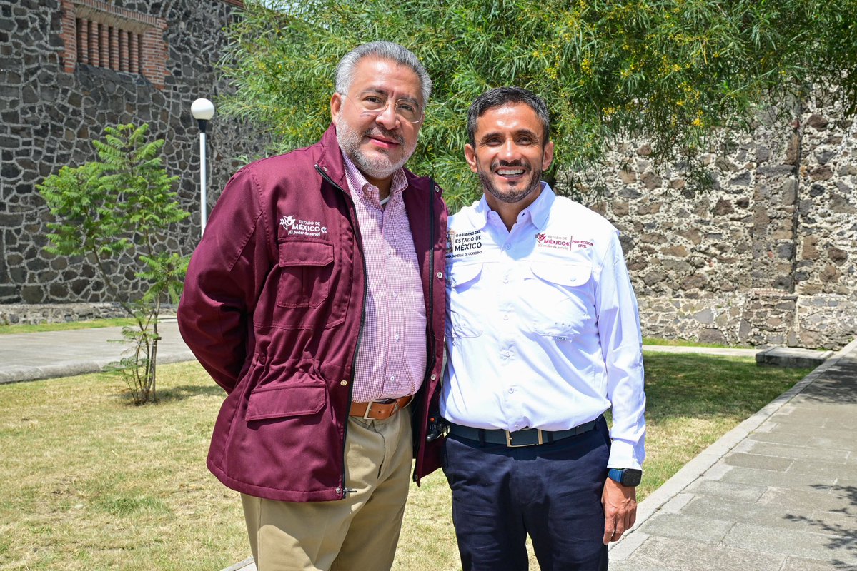 horacioduarteo's tweet photo. Por instrucción de la Presidenta @Claudiashein y de nuestra Gobernadora @delfinagomeza, hoy instalamos el Puesto de Comando de Incidentes para coordinar la prevención y atención de emergencias durante la temporada de lluvias y ante la intensificación del fenómeno meteorológico “El Niño”.

En este esfuerzo participan los tres órdenes de gobierno, las Fuerzas Armadas, @laualzua, Coordinadora Nacional de @CNPC_MX, Adrián Hernández, Coordinador Estatal de @pciviledomex, y las alcaldesas y alcaldes de los 125 municipios.

La coordinación nos permite anticiparnos, responder con mayor rapidez y proteger la integridad de las familias mexiquenses.

La prevención es nuestra fuerza 💪🏽 
#ElPoderDeServir