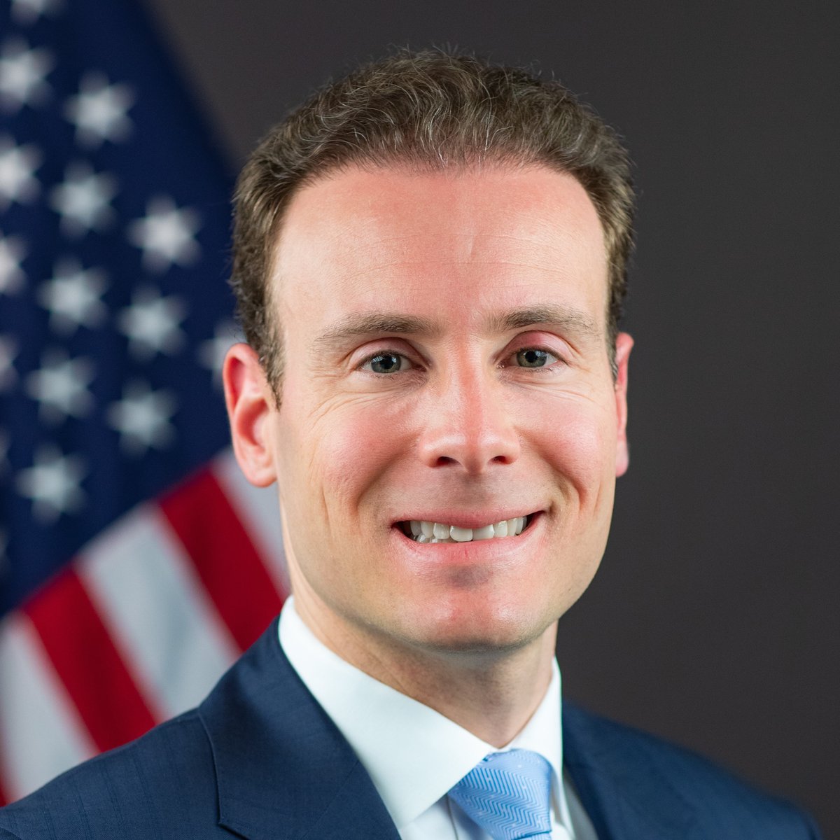 CoinMarketCap's tweet photo. LATEST: 🇺🇸  CFTC Chair Michael Selig called AI compute "essentially a digital oil," saying the US must dominate the compute markets to win the AI race. https://t.co/1PFf9Vn0dp