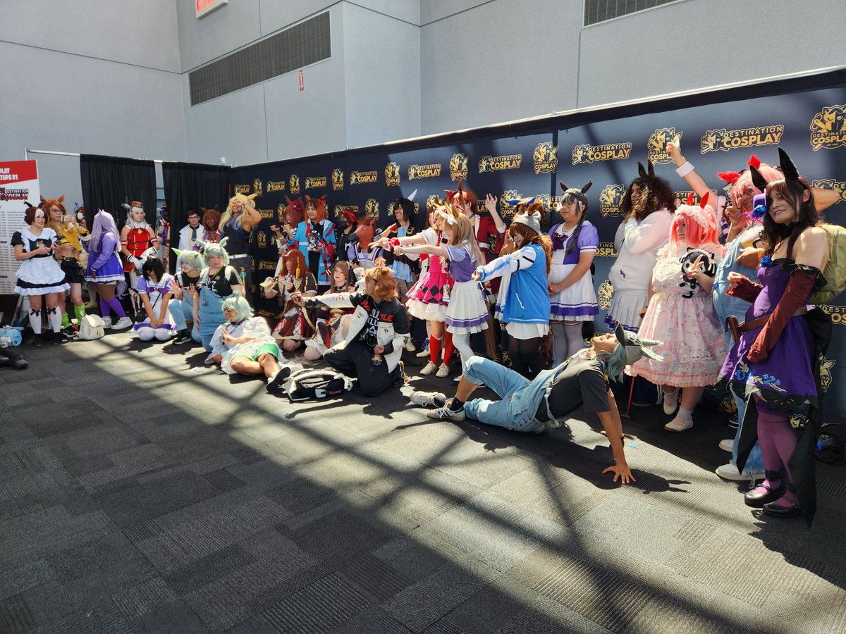 CasualPM_uma's tweet photo. Thank you to everyone who came out for the #AnimeNYC uma musume cosplay meetup. Was a little scuffed in the beginning but I hope we were able to give everyone a chance for a photo and that all had a very uma time in their life 🐴 https://t.co/saczkbPf8x