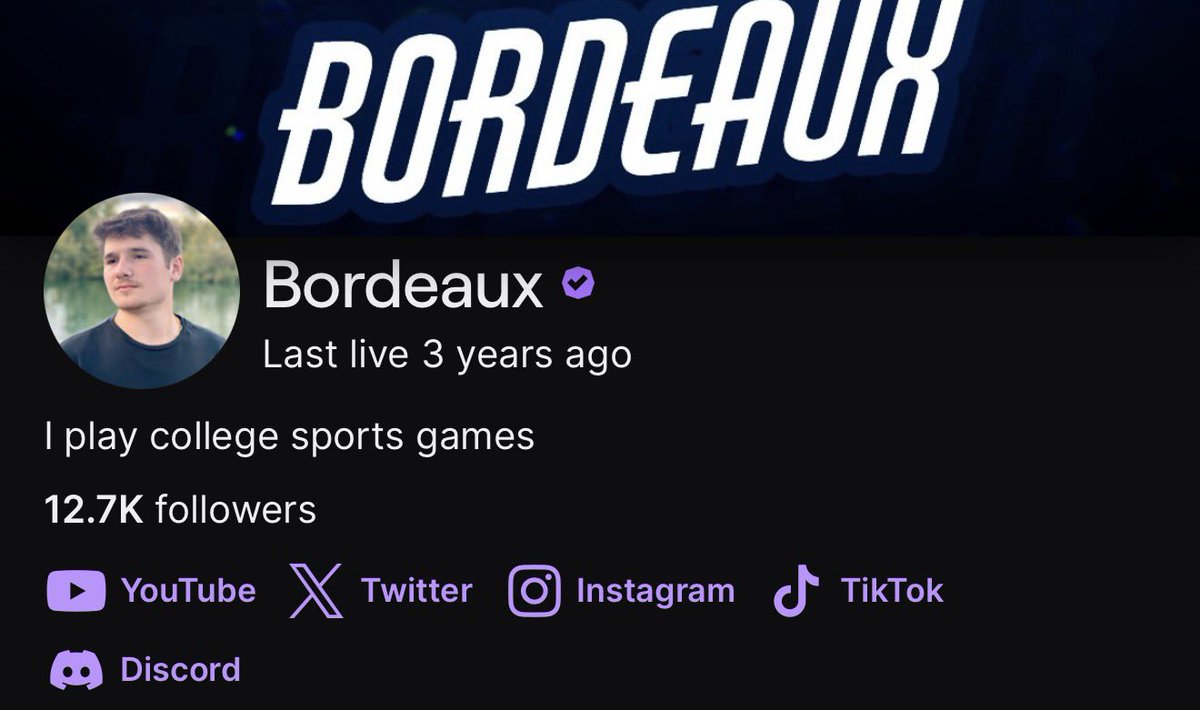bordeauxyoutube's tweet photo. It has been years since I last streamed on Twitch, but I’ll be firing it back up next Friday

The one thing that I miss when filming these long videos is the community aspect, being able to react to things live with others, so I’m really excited to have that again. I want it to be a weekly thing minimum

https://t.co/O9z0t12D5p