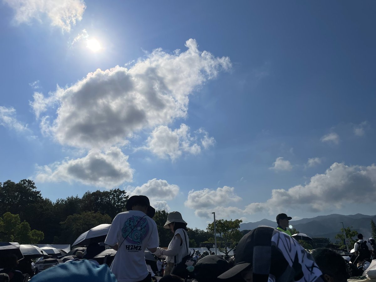 Koa0704's tweet photo. あついーね🔥🔥🔥🔥🔥🔥🔥🔥🔥 https://t.co/vTBX5Dd2yX