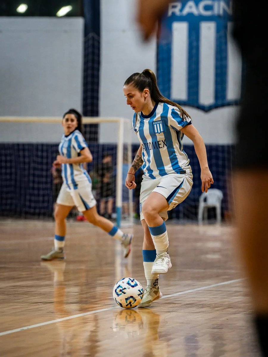 FutsalRacingAFA's tweet photo. Hoy celebramos a todas las mujeres que aman y defienden este deporte con mucha pasión dentro de una cancha.

A nuestras jugadoras y a todas las futbolistas argentinas, ¡𝙇𝙚𝙨 𝙙𝙚𝙨𝙚𝙖𝙢𝙤𝙨 𝙪𝙣 𝙢𝙪𝙮 𝙛𝙚𝙡𝙞𝙯 𝙙𝙞𝙖! 🩵🤍 https://t.co/bT5LXbgy6K