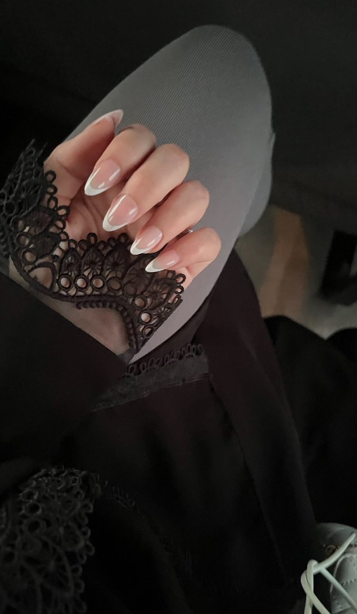 toshiro112's tweet photo. 😏
مساء الخير🖤 اححح يعو مره خلفي
اجواء الجمعة الجميل جالسه لوحدي💔
متداول يحدث الان في السعودية👀
في تبوك برد✨ ليلة زينة يبيلها ال سعود
الشتاء الماطر الطائف🌨️الخرج سهره أبها موسم الرياض سالب المدينة القصيم مكه المدينة مساج الطائف موجب جدة بريدة القطيف الدمام الاحساء
#جاده
dfqh https://t.co/dV8xSX5b2M