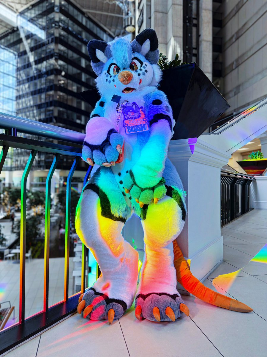 Slushiekinz's tweet photo. I always love getting photos in the rainbow at TFF 🌈 https://t.co/5nWCVVT82c