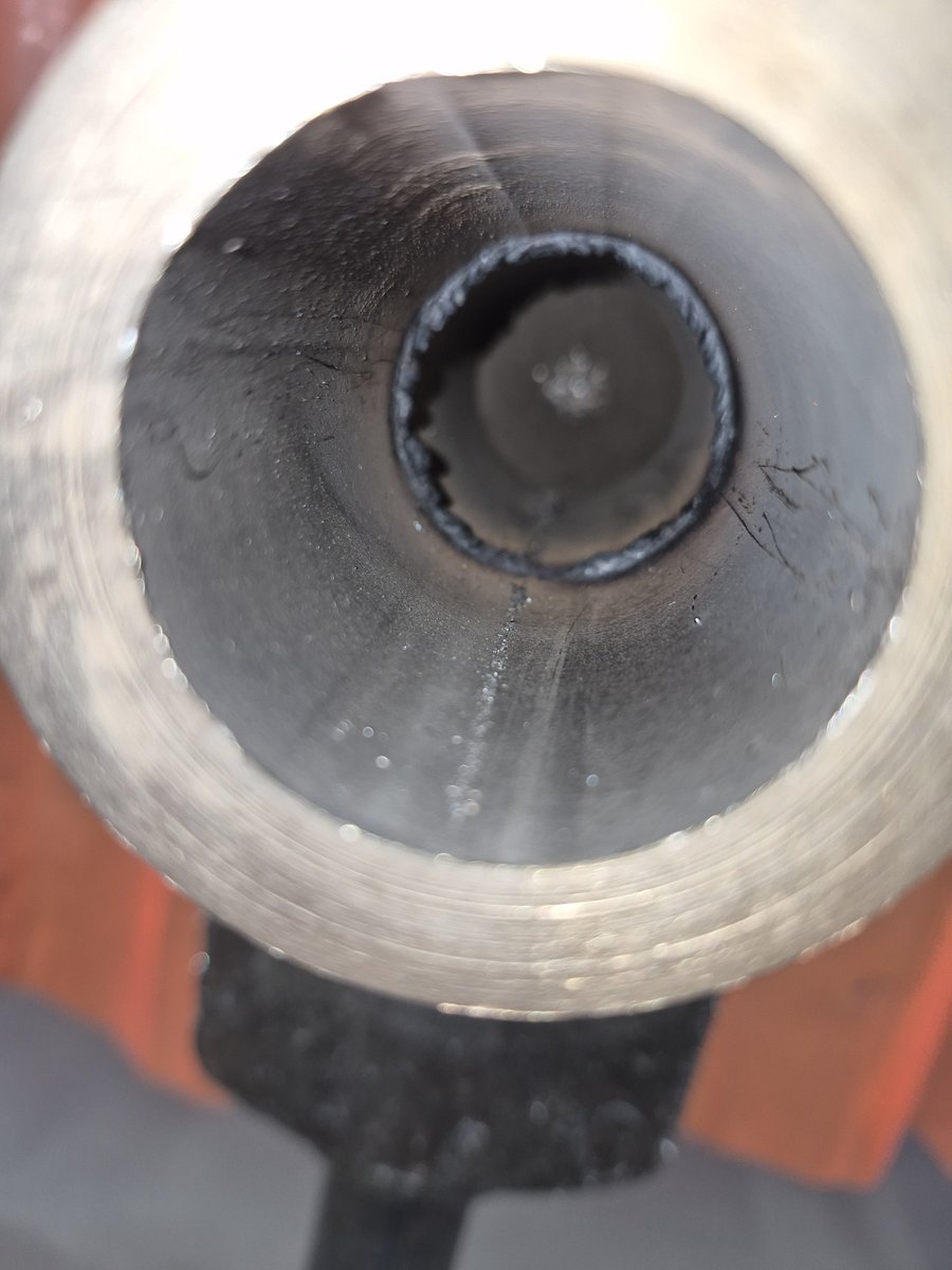 beep59711's tweet photo. I stuck my rod in a key hole and whiped back and forth without blowing through https://t.co/ivPgAJv25Y