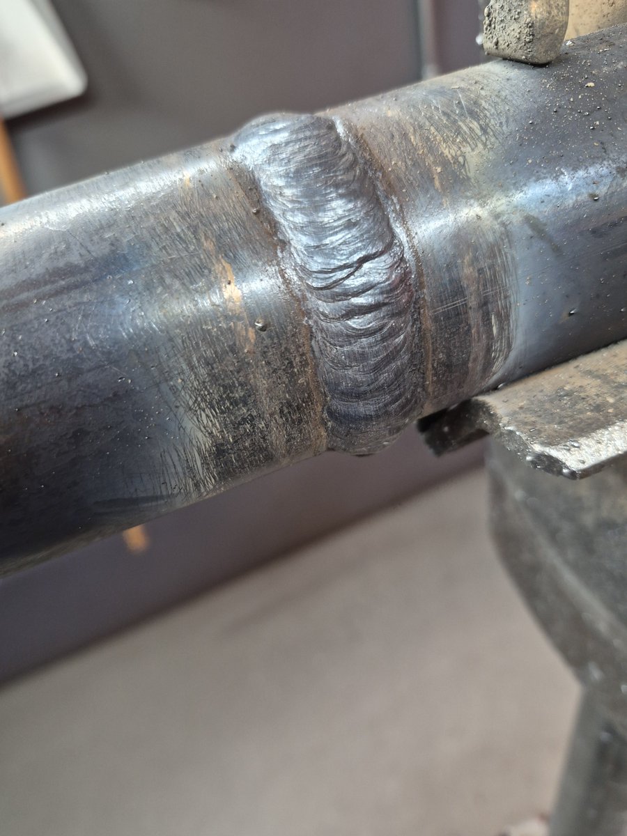 beep59711's tweet photo. I stuck my rod in a key hole and whiped back and forth without blowing through https://t.co/ivPgAJv25Y