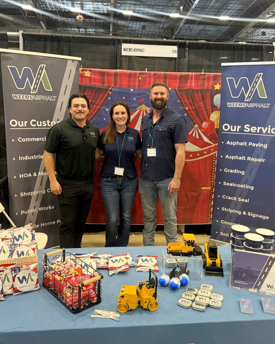 AsphaltWeems's tweet photo. Emily, Shane, and Sterling represented the Weems Team at the AACM Phoenix Tradeshow today! Thank you to everyone who stopped by to chat with us.
#WeemsAsphalt #WeDriveOnOurReputation https://t.co/6cj5DCSGmc