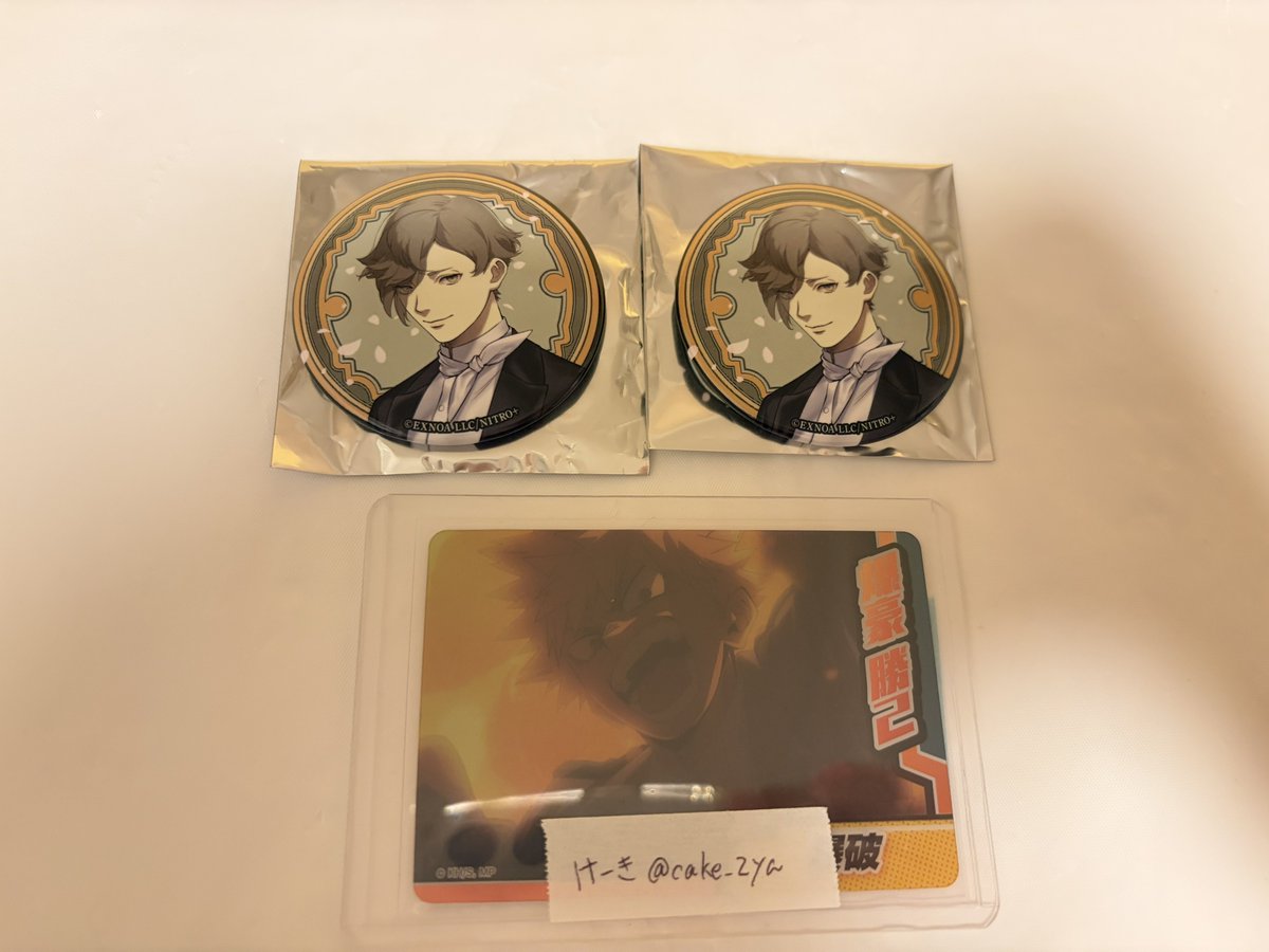 cake_2ya's tweet photo. 《 交換 》 刀剣乱舞 ONLINE とうらぶ
缶バッジコレクション 祝装ver. 第三段

【譲】 鶯丸 ×2

【求】 五虎退 蛍丸
薬研藤四郎 包丁藤四郎 明石国行 大包平

※2枚目の組み合わせでの2:2の交換最優先
※上記2:2か上段1⇄鶯丸1か下段1⇄鶯丸1のみ
※不可な形の例は五虎退,蛍丸⇄鶯丸2

郵送◎ 手渡し◎ https://t.co/sJTDketsMV