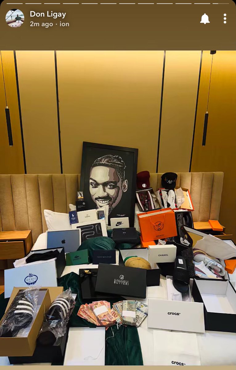 taghandlerpappy's tweet photo. Individual gifts 🥹
Plus the 50k and Mac book Pro 2026 

Damn ❤️

PATRICK LIGAY
ALPHAS THE REAL MVPS

#PappyOurFocus
#ThankYouAlphas https://t.co/PR458aaV4s