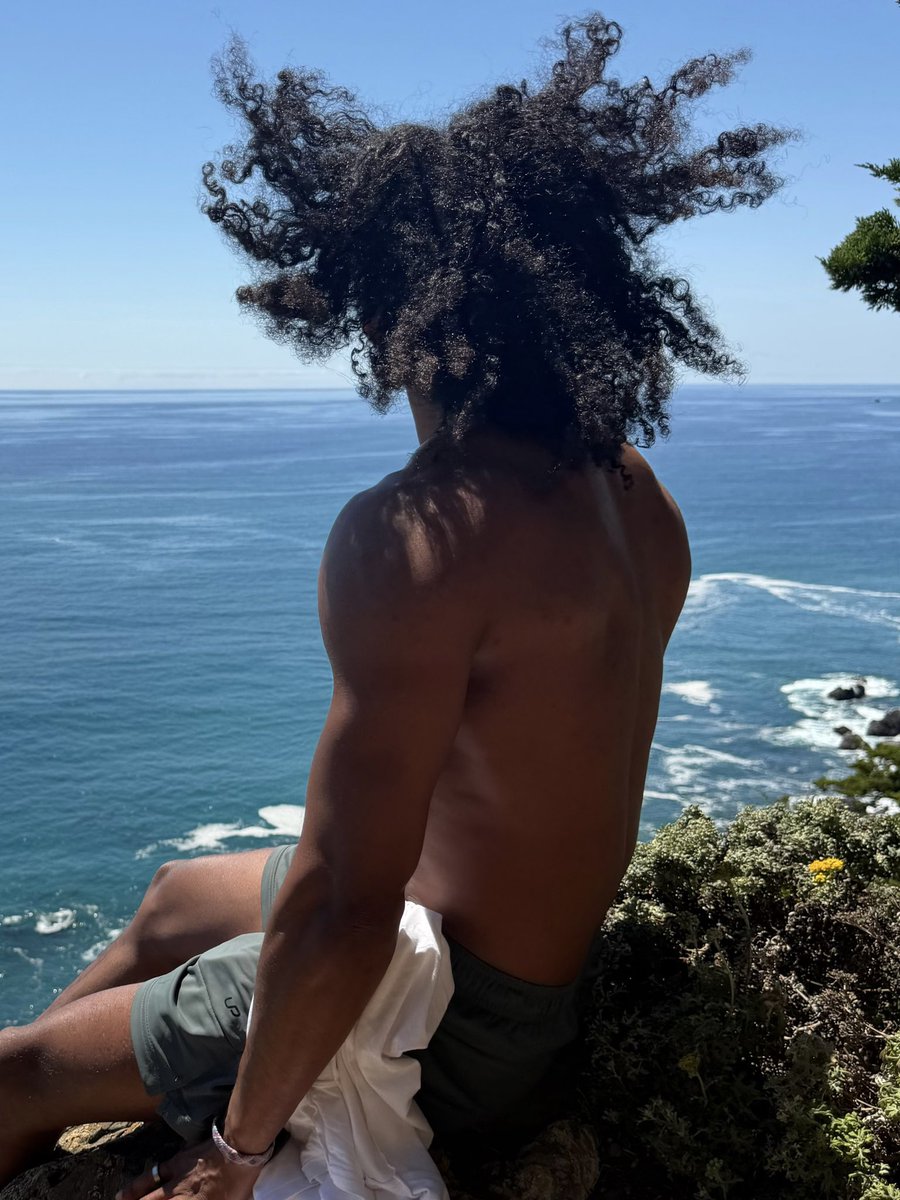 Hes_Roro's tweet photo. Loved every Second! #bigsur #California https://t.co/ZUyD9ftBPB