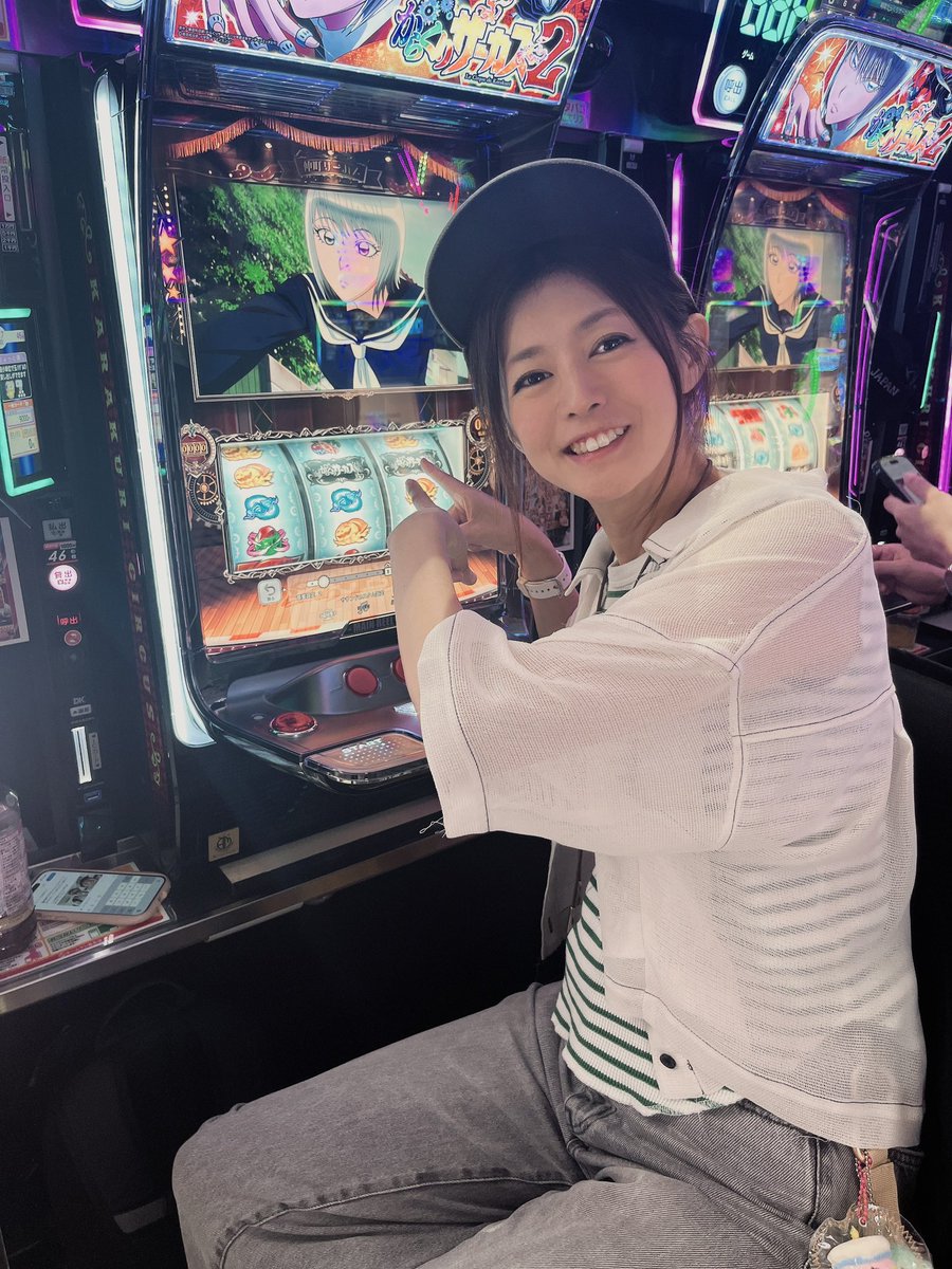 news_egg_tokai2's tweet photo. 三重県からおはようございます☀

本日は”ホームラン桑名店”様に、
”美原アキラ来店”
”DDアシタカ来店”
ダブル来店ですよー

どちらにも気軽にお声がけくださいねー
アシタカくんは生配信してますがいつでも声掛けて大丈夫です👍

15時頃までの予定です✨

PR https://t.co/OFItW9re5k