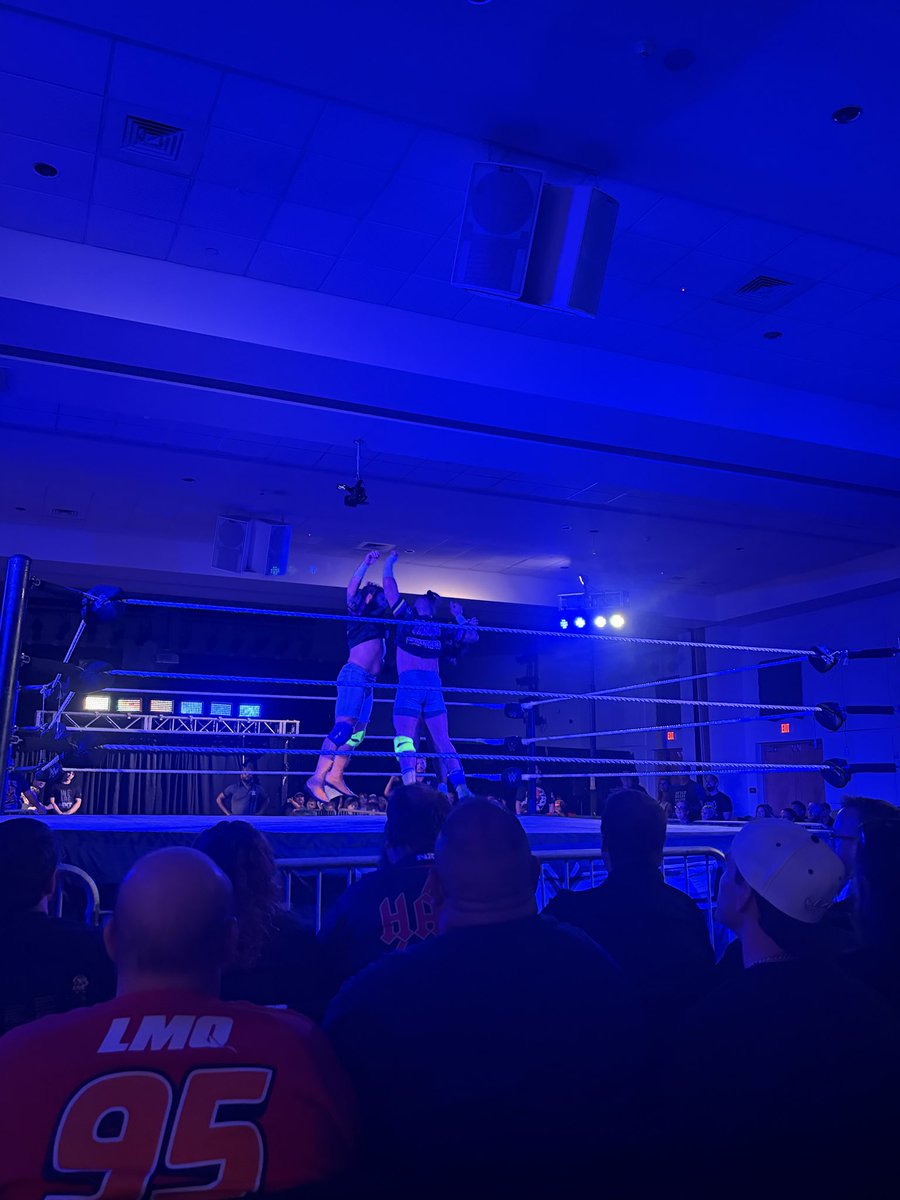 Jason3301126530's tweet photo. Triple Belly Bump!!!!#NXTVenice https://t.co/X7IwYIbeNI