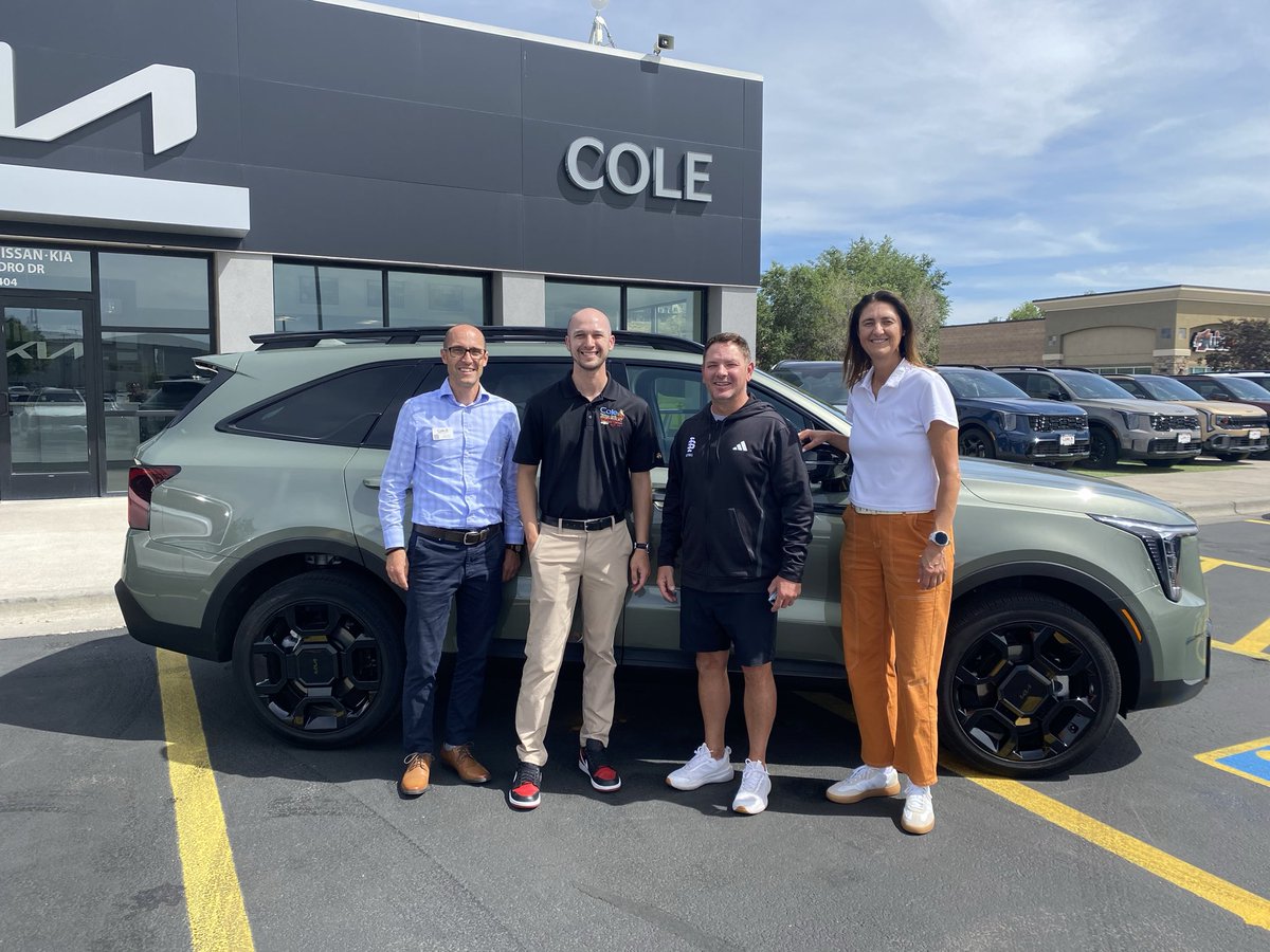 ISUBengals's tweet photo. ๐๐๐ ๐๐๐ฟ๐๐ ๐
Thank you to our proud partners at Cole Chevrolet, Nissan, and Kia for the vehicle upgrades for Coach Merkley and Coach Simmons!
#RoarTogether https://t.co/Y1a9ZnMLqU