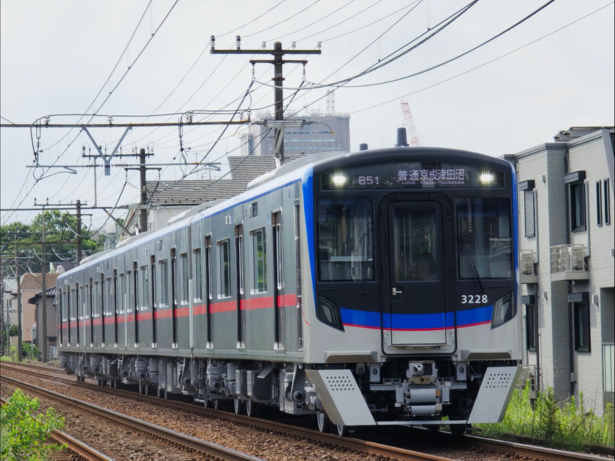 MikanOrange730's tweet photo. 🚃電車見たまま🚃
2026/8/22（土）京成線

8/19に試運転した3200形8両のうち、3228Fが本日B51で営業運転開始しました。なお3200形初の編成単位での営業運転となりました。 https://t.co/m825Q9ac2o