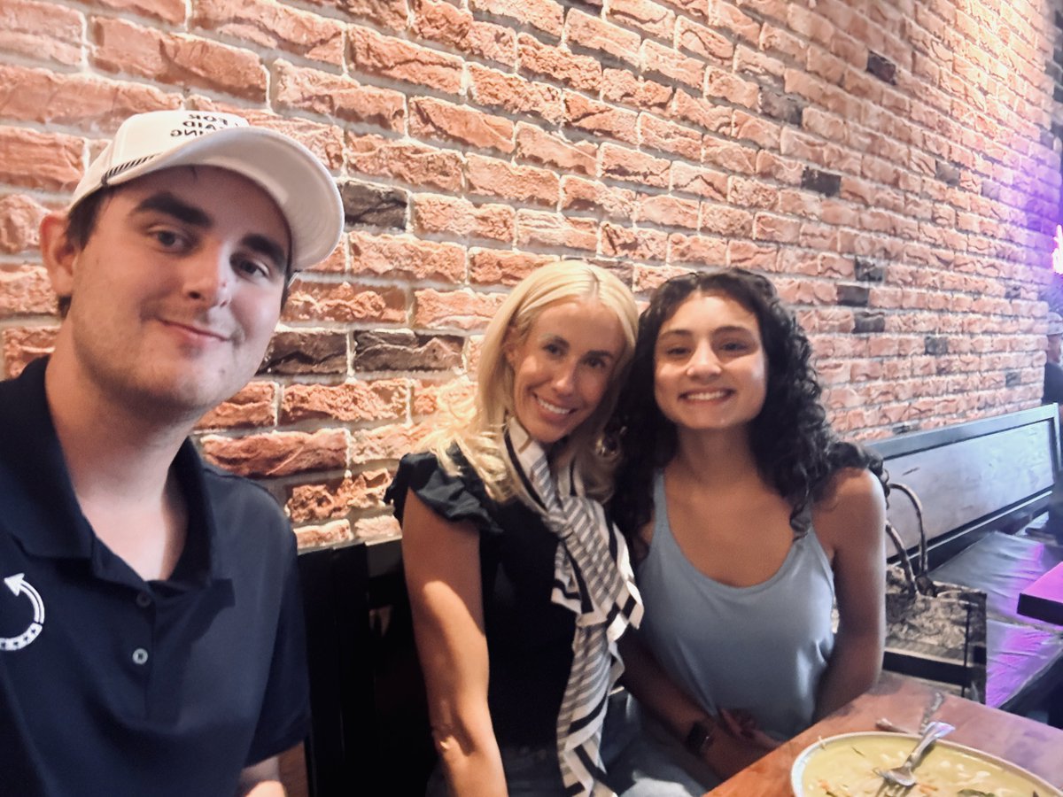 lacenagao's tweet photo. Finished off the day with @Nataliagesca17 who registered her grandparents (who have been Democrats for 19 years!!!) to be REPUBLICAN and they are all in for @andybiggs4az !

The Latino community is coming over to the party who value families and faith. 

🔥🔥🔥 @TPAction https://t.co/0jheAtHUoK
