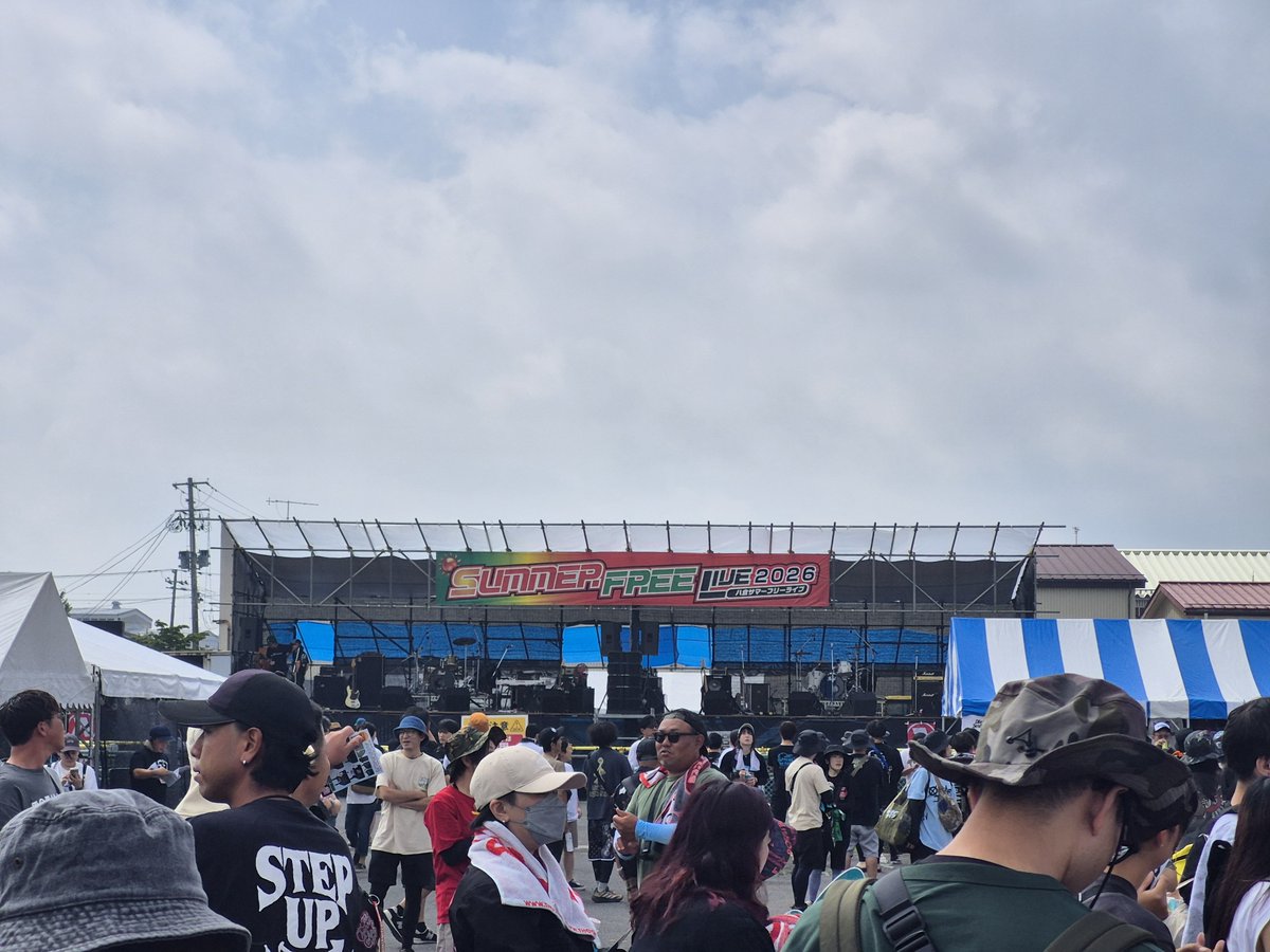 bori_bori555's tweet photo. 本日は八食サマーフリーライブ!! https://t.co/fJvkobWoiI