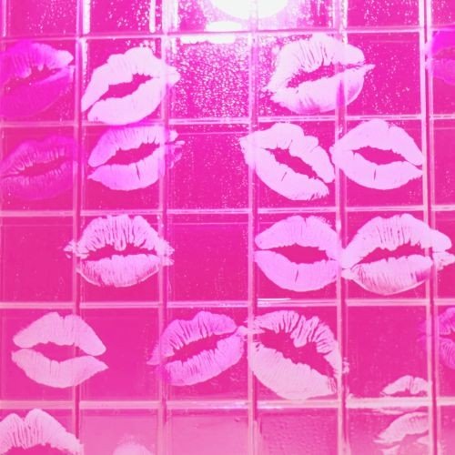 UniTheBeauty's tweet photo. `` Cmon down and take a peek , it'll be worth the bux. ``
 ꒰               UNI PHARORY ACC              ꒱
      #pharody #pharodytwt #phighting https://t.co/GfOi3RPceT