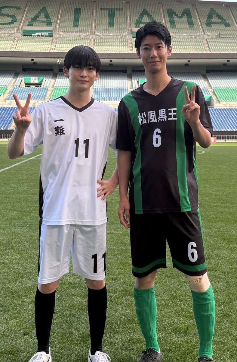 01_kota_t's tweet photo. 映画『ブルーロック』

潔世一役の高橋文哉さんと、お写真を撮って頂きました！
ありがとございました！

埼玉決勝で戦った一難高校
潔世一が「エゴが、目を覚ます」
その瞬間をぜひ劇場でご覧ください⚽️

まだまだエゴい夏は止まらない！！！🔥

@bluelock_movie 

#BLUELOCK #ブルーロック #エゴい https://t.co/4dDv9bI1Jb