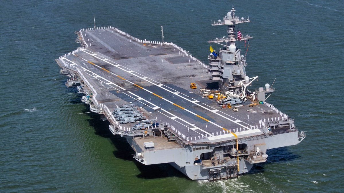 PamphletsY's tweet photo. 🚨🇺🇸 BREAKING — Jayjrion Rodriguez:

Navy sailor executed shipmate by gunshot to the head aboard USS John F. Kennedy. https://t.co/rHduRUZSYK