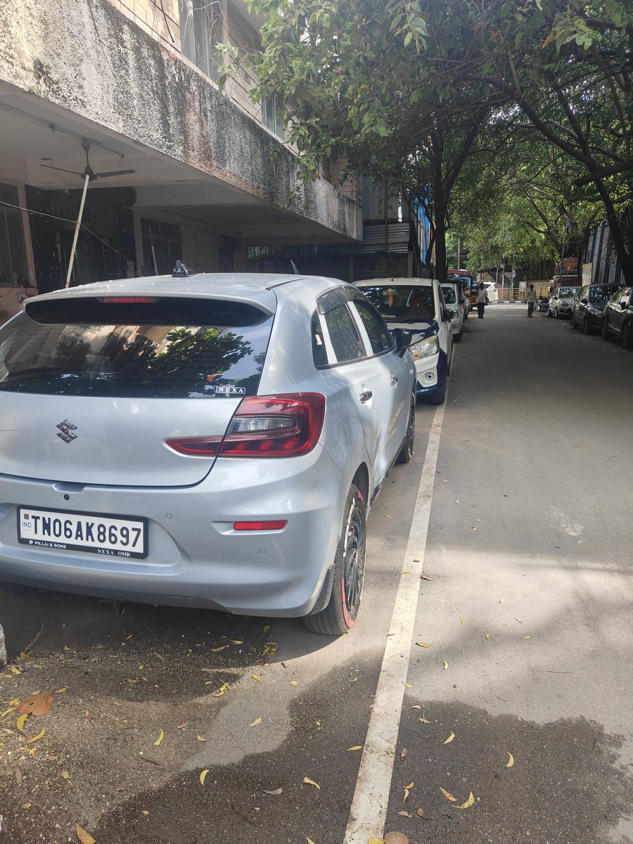 sriku19's tweet photo. @chennaipolice_ Menace continues https://t.co/9AURMEP9Qq
