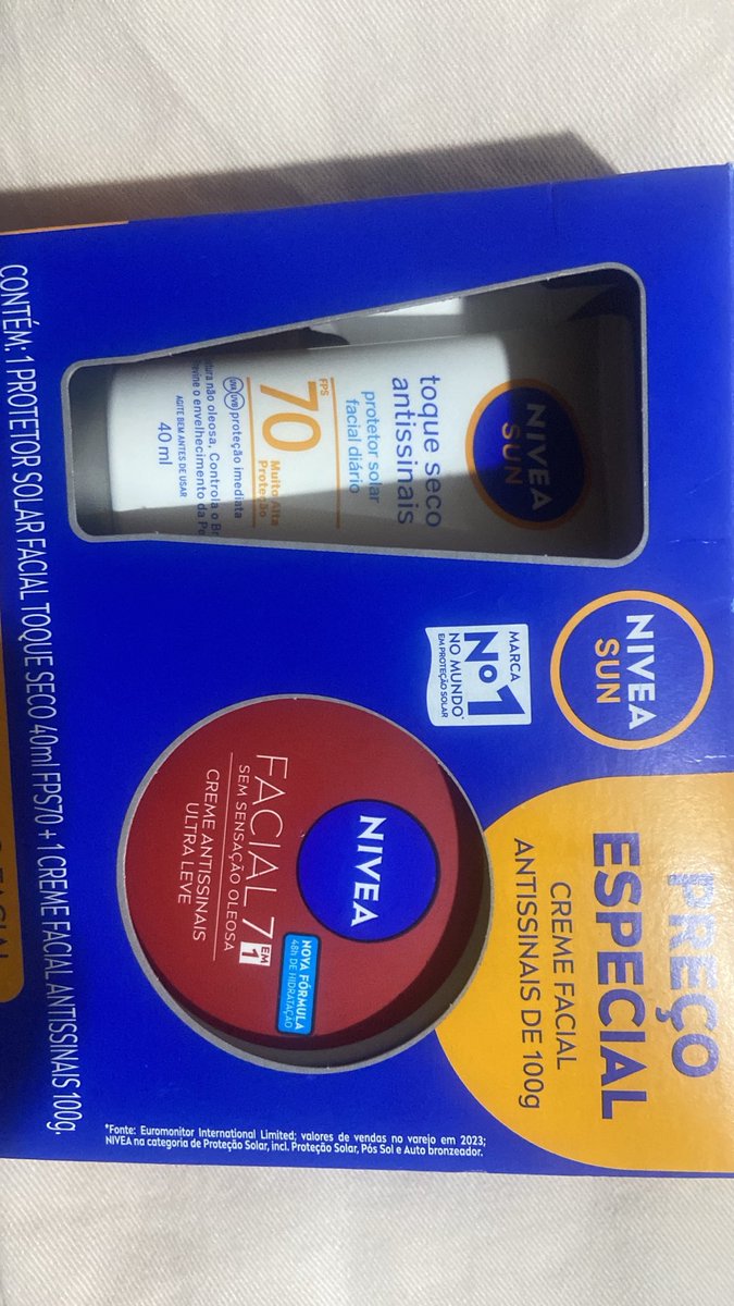 luvwbtss's tweet photo. paguei 58 reais nisso vcs acreditam https://t.co/va6E6YaQUK