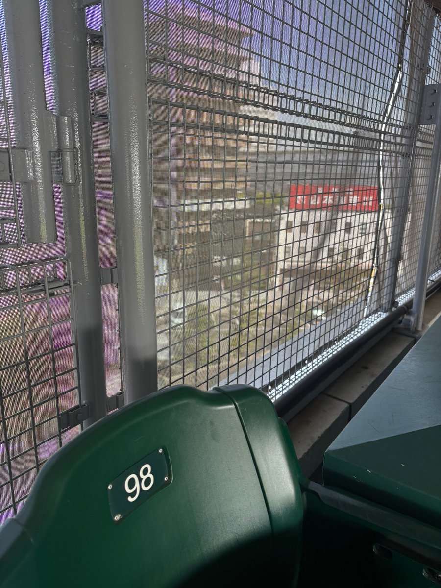 shima0713's tweet photo. 甲子園決勝現地観戦。
まさかの最上段でした https://t.co/LhZp9i9ag1