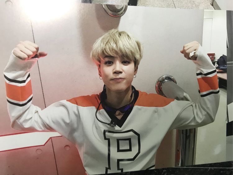 jimimrooom's tweet photo. 😢😢😢😢😭😭😭😭😭😭😭😭😭 https://t.co/2IuD0Hj6NQ