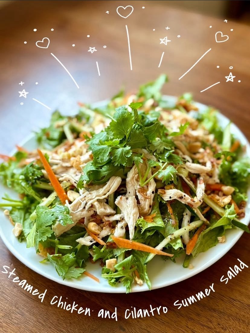 beerpub8taps's tweet photo. 8月22日(土)
【8taps】
なぜか休日に人気のパクチーサラダ🥗🌿
丁寧に仕込んだ蒸し鶏と柑橘ドレッシングが夏らしい🤤✨
すっきりさっぱりジントニックと相性抜群👍🏻
本日も通常運転、ご来店お待ちしてます🤩🍻
【タチエイト】
店休🧸🍲
#8taps #beerpub8taps #エイトタップス #タチエイト https://t.co/eZlapAY5G9