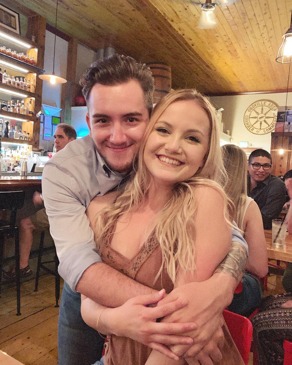 alekkrater's tweet photo. And so I’m looking for someone out of my league- which works out ok for hookups but those guys aren’t willing to actually be in romantic relationship with someone like me. https://t.co/72F0Qt0H1N