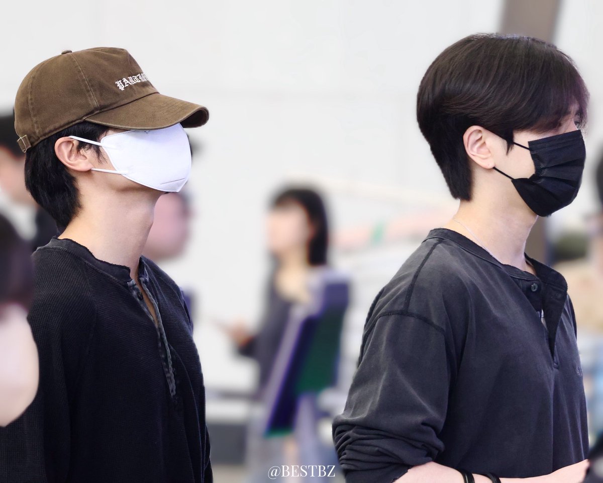 bbm_archive's tweet photo. 260822 #빵밀 https://t.co/B7lgi9Ipe1
