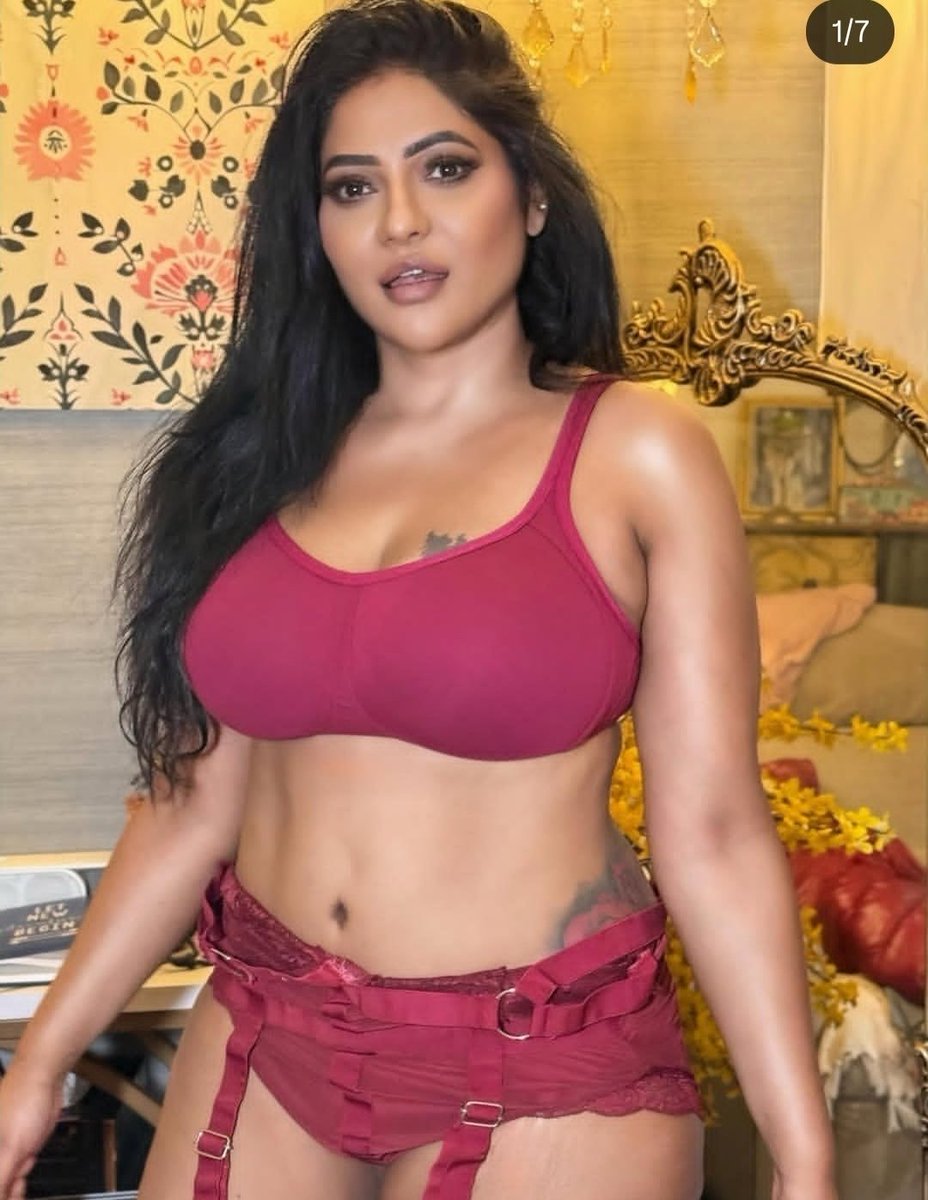 Muralidaran789's tweet photo. #Reshmapasupaleti
 #subscribers special 🔥 https://t.co/JpaCYrf2DR