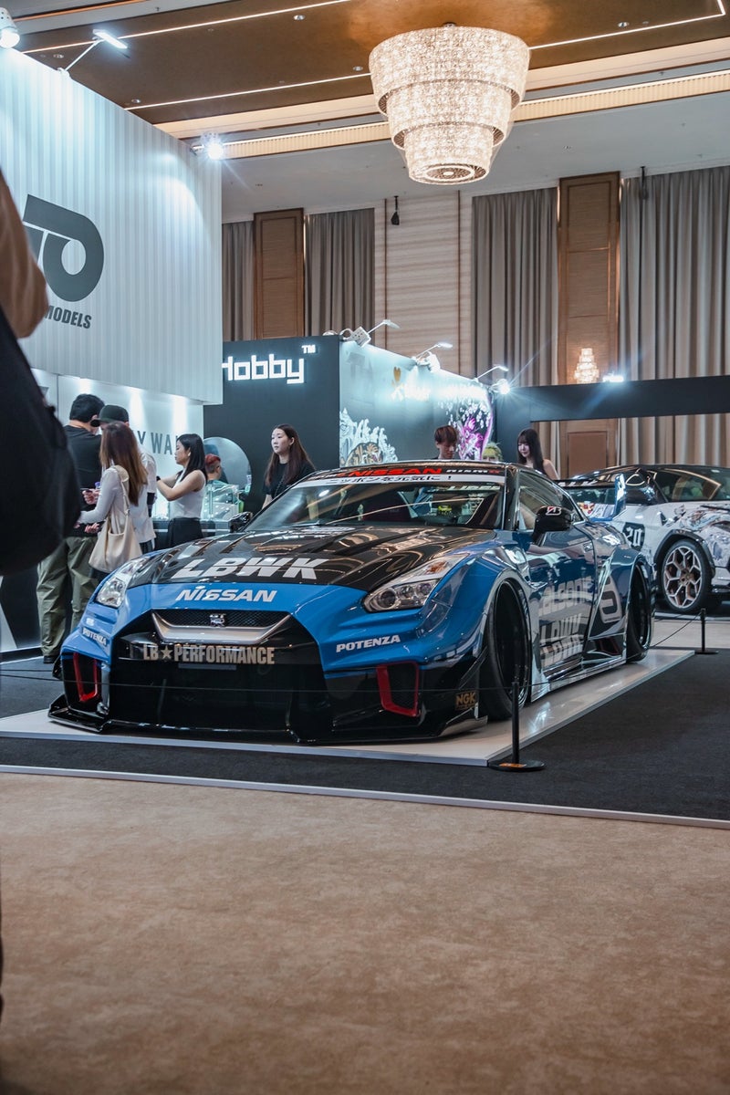 LB1993_official's tweet photo. コヤジ★ブログ更新！
『今日から香港TOY CAR SALONスタート。』の巻

詳しくは、こちらから↓
https://t.co/AmPChztVbz

#libertywalk #リバティーウォーク #LBワークス #スーパーカー #カスタムカー #スポーツカー #supercar #customcar https://t.co/aFDPynqmXa